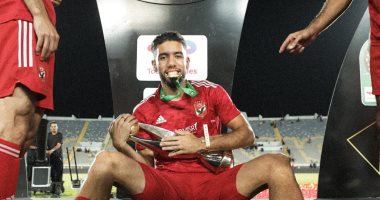 سوزا يُقرّب أحمد القندوسى من البقاء فى الأهلى خلال الموسم الجديد