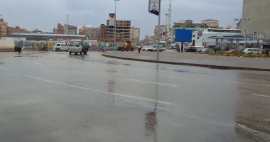 أمطار مستمرة بدمياط والغيوم تسيطر على سماء المحافظة.. فيديو وصور