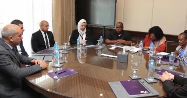 وزير مياه بوتسوانا يلتقى ممثلين عن المقاولين العرب وأوراسكوم والسويدى خلال اجتماعات "الأمكاو"