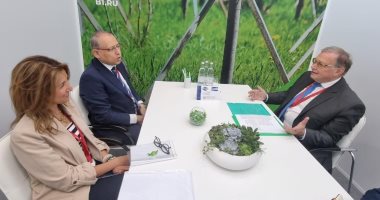 سفير مصر بموسكو يبحث الإعداد لقمة روسيا أفريقيا الشهر المقبل