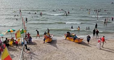 إنقاذ 38 حالة من الغرق وتسليم 69 طفلا تائها إلى ذويهم على شواطئ رأس البر 