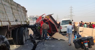 مصرع سائق خلال حادث انقلاب سيارة نقل على الصحراوي في بنى سويف