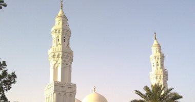 "مسجد القبلتين".. عندما صلى رسول الله فى اتجاه قبلتين فى صلاة واحدة..فيديو