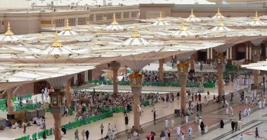 5 وسائل لوقاية ضيوف الرحمن من حرارة الصيف بالمسجد النبوى وساحاته.. صور