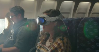 هل تأتي Apple Vision Pro مع "وضع السفر" لركوب الطائرة؟.. تقرير يجيب 