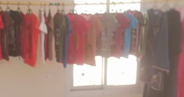 "شباب المنيا" تنفذ مبادرة يوم الخير لتوزيع الملابس على القرى الأكثر احتياجا