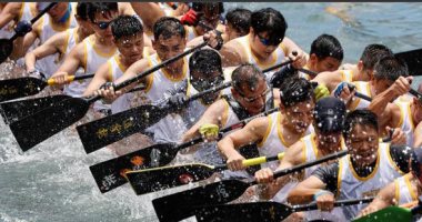 سباق التنين.. فعاليات مهرجان التجديف فى هونج كونج