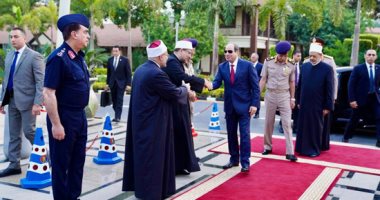 الرئيس السيسى يصل مسجد القوات الجوية لأداء صلاة عيد الأضحى