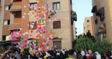 البلالين أبرز مظاهر الفرحة فى أول أيام عيد الأضحى ببورسعيد.. فيديو وصور