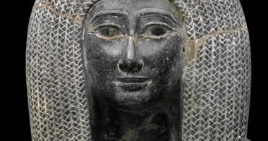 روعة النحت عند المصرى القديم.. شاهد تمثال لـ"إيزيس" فى متحف التحرير