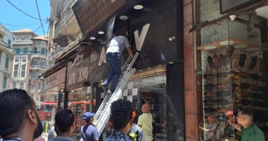 السيطرة على حريق محل بمنطقة الغرفة التجارية وسط الإسكندرية دون إصابات
