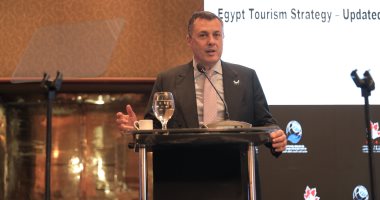 وزير السياحة يستعرض آخر أرقام وإحصائيات السياحة بمجلس الأعمال الكندى المصرى