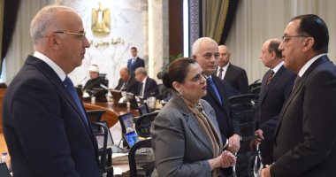 وزيرة الهجرة تستعرض محاور النسخة الرابعة من "مؤتمر المصريين فى الخارج"   