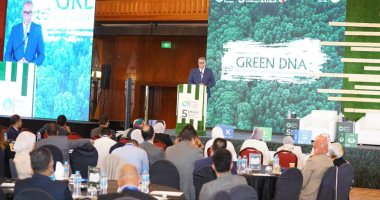 أشرف العربى: الدولة المصرية تولى اهتماماً كبيراً بالبعد البيئى والتحول الأخضر