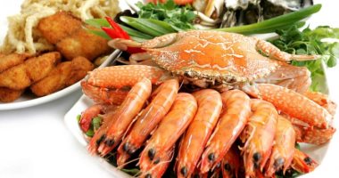 هونج كونج تمنع استيراد المأكولات البحرية من اليابان.. تعرف على السبب
