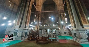 مسجد الرفاعي أيقونة الزخارف الإسلامية فى القاهرة