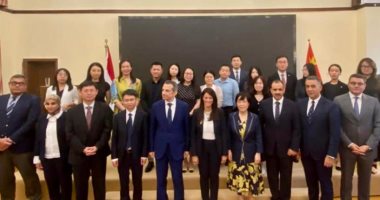 وزيرة التعاون تلتقى مجموعة من الشركات الصينية لتوسيع استثماراتها فى مصر