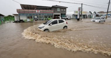 مصرع شخص وفقدان آخر جراء الفيضانات في اليونان