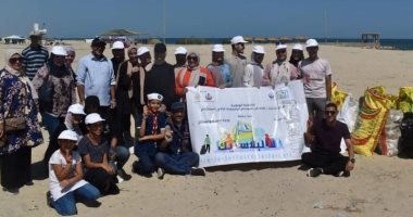 إطلاق أولى فعاليات مبادرة "لا للبلاستيك" من شاطئ العريش شمال سيناء.. صور