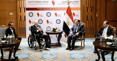 وزير البترول يلتقى رئيس AkH gold الانجليزية علي هامش منتدي مصر للتعدين