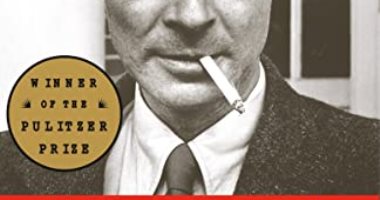 قصة كتاب عن "أبو القنبلة الذرية" تحول إلى فيلم Oppenheimer