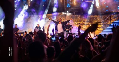 حضور جماهيري كبير في حفل أحمد سعد بمهرجان قرطاج في تونس – البوكس نيوز