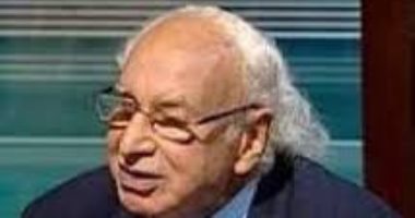 وفاة الكاتب الصحفى والناقد الرياضى عبد الرحمن فهمى.. ونقيب الصحفيين ينعيه
