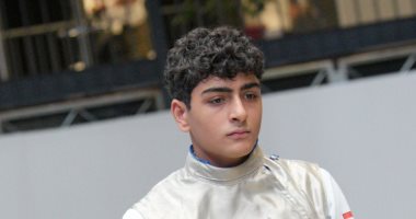 عبدالرحمن طلبة يطيح بالمصنف الرابع عالميًا ويتأهل لثمن نهائى بطولة العالم للمبارزة