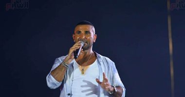 أحمد سعد يختتم جولته الغنائية بأمريكا بحفل في لوس أنجلوس