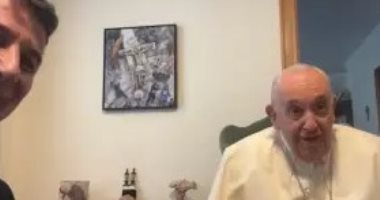 البابا فرانسيس أول بابا للفاتيكان يظهر في بث مباشر على فيس بوك
