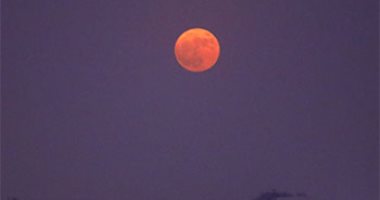 راقبوا السماء.. القمر يقترن بالنجم الأحمر العملاق "قلب العقرب" فى مشهد بديع غدا