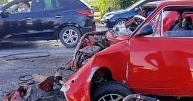 إصابة 6 أشخاص فى حادث تصادم سيارتين أعلى الطريق بالشيخ زايد