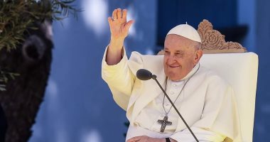 بابا الفاتيكان يؤكد دعمه لضحايا الحروب والجوع والفقر