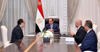 وزير النقل: مصر فى طريقها لعدم استيراد عربات السكة الحديد أو الأتوبيسات