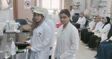 طلاب كلية تكنولوجيا الصناعة بجامعة طيبة يبدأون التدريب فى المنشآت الصناعية