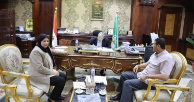 محافظ المنيا يلتقى أعضاء مجلس النواب لمناقشة طلبات المواطنين بالقطاعات الخدمية