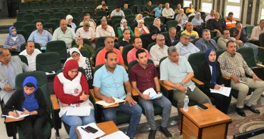 محافظ الغربية: 482 مشروعا لخدمة أهالينا في قرى قطور وكفر الزيات وبسيون