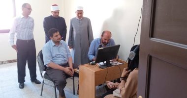 رئيس منطقة الإسكندرية الأزهرية يتفقد الامتحانات الشفهية لشهادات القراءات
