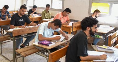 التعليم تحذر طلبة الثانوية العامة من دخول امتحانات الدور الثانى بوسائل غش