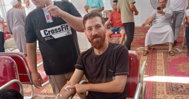 شباب كفر القديم بمركز بلبيس يتبرعون بـ300 كيس دم