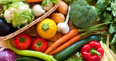 استقرار أسعار الخضراوات والفاكهة اليوم بمنافذ المجمعات الاستهلاكية 