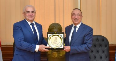 محافظ الإسكندرية يبحث مع سفير جمهورية أذربيجان تعزيز سبل التعاون