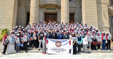 معسكر تطوير الوعي الوطني بجامعة القاهرة يواصل فعالياته للأسبوع الثالث 