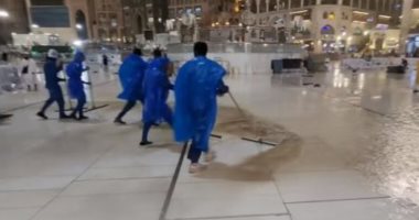 تراجع عاصفة مكة المكرمة .. واستمرار هطول الامطار الرعدية .. فيديو 