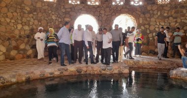 محافظ جنوب سيناء يفتتح حمام موسى.. بـ10 جنيهات للفرد و20 جنيها للعائلة