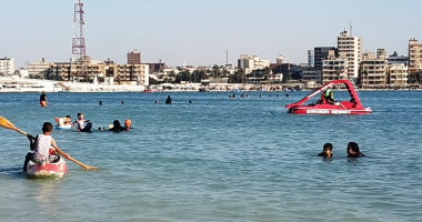 شاطئ روميل قبلة المصطافين في مرسى مطروح