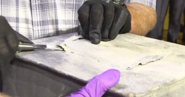 أكاديمية ويست بونيت الأمريكية تكشف عن كبسولة زمنية عمرها 200 عام..فيديو