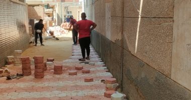 محافظ كفر الشيخ: استمرار أعمال رصف الشوارع بالأسفلت والإنترلوك