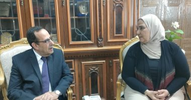 محافظ شمال سيناء يستقبل وزيرة التضامن الاجتماعي لتفقد أعمال التمكين الاقتصادى