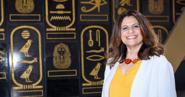 وزيرة الهجرة : العلم طريقنا للمستقبل ومصر حريصة على إشراك الشباب فى التنمية